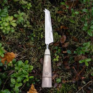 Pronged Cheese Knife - reindeer antler