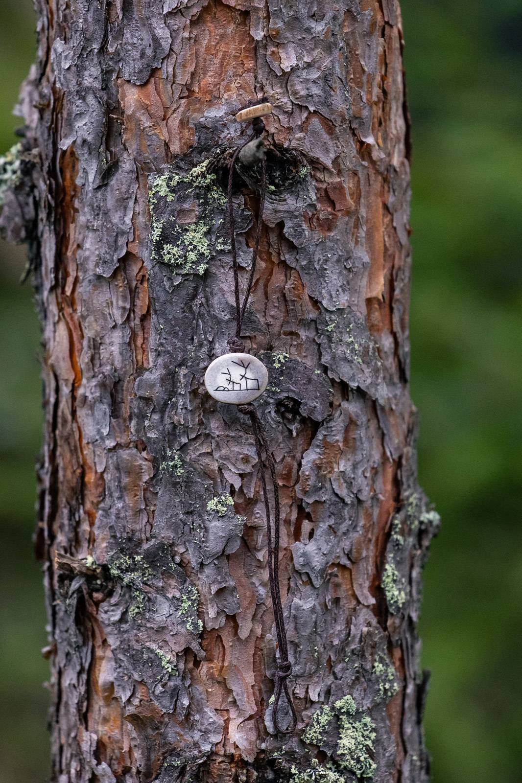 Bracelet with Sámi symbol - Image 6