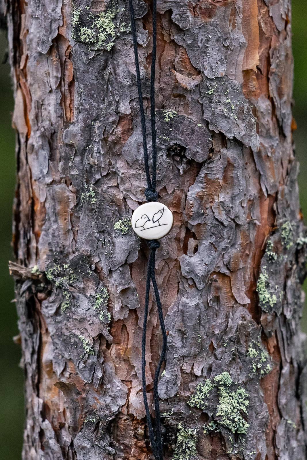 Bracelet with Sámi symbol